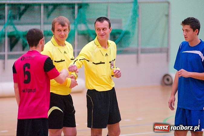 Zdjęcie w galerii na portalu naszraciborz.pl: Nerwówka w I lidze. Pokrycia Dachowe i Limfo-Med z kompletem punktów wiadomości z regionu