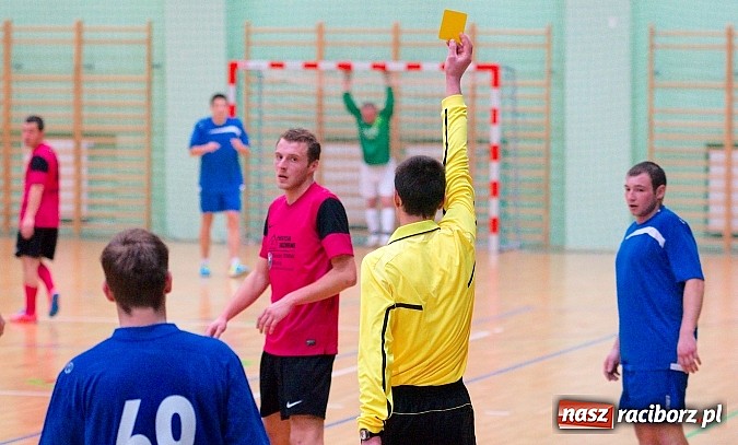 Zdjęcie w galerii na portalu naszraciborz.pl: Nerwówka w I lidze. Pokrycia Dachowe i Limfo-Med z kompletem punktów wiadomości z regionu