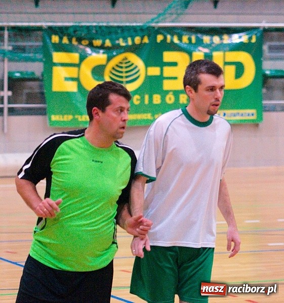 Zdjęcie w galerii na portalu naszraciborz.pl: Nerwówka w I lidze. Pokrycia Dachowe i Limfo-Med z kompletem punktów wiadomości z regionu