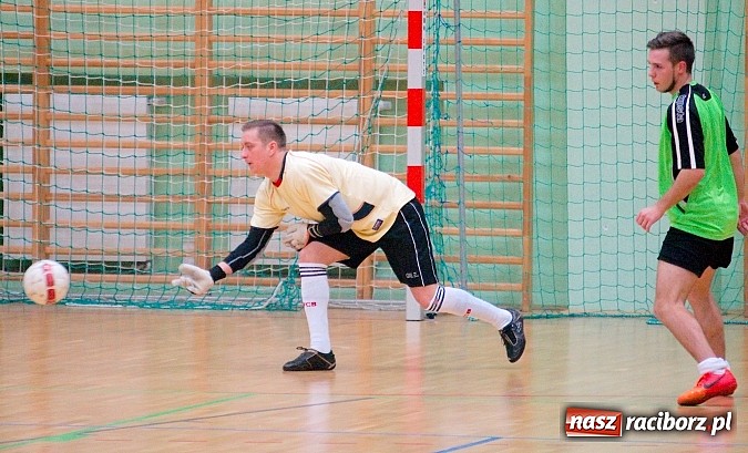 Zdjęcie w galerii na portalu naszraciborz.pl: Nerwówka w I lidze. Pokrycia Dachowe i Limfo-Med z kompletem punktów wiadomości z regionu