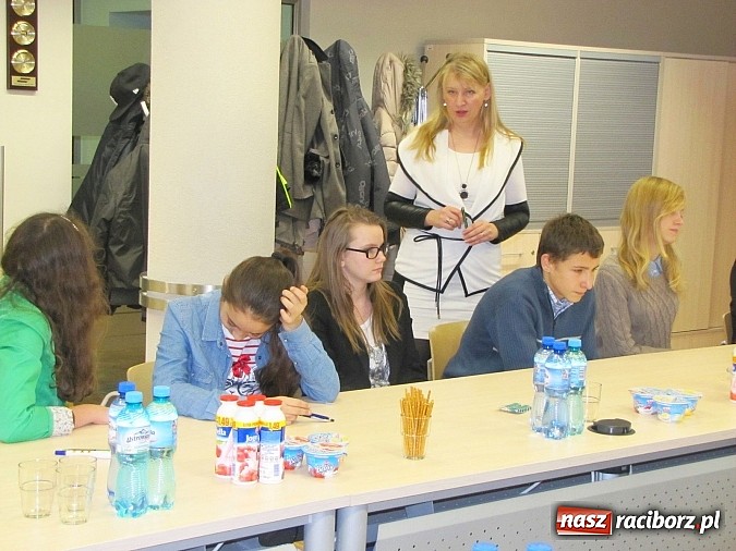 Zdjęcie w galerii na portalu naszraciborz.pl: 42 gimnazjalist&oacute;w w finale konkursu o bezpieczeństwie w rolnictwie wiadomości z regionu