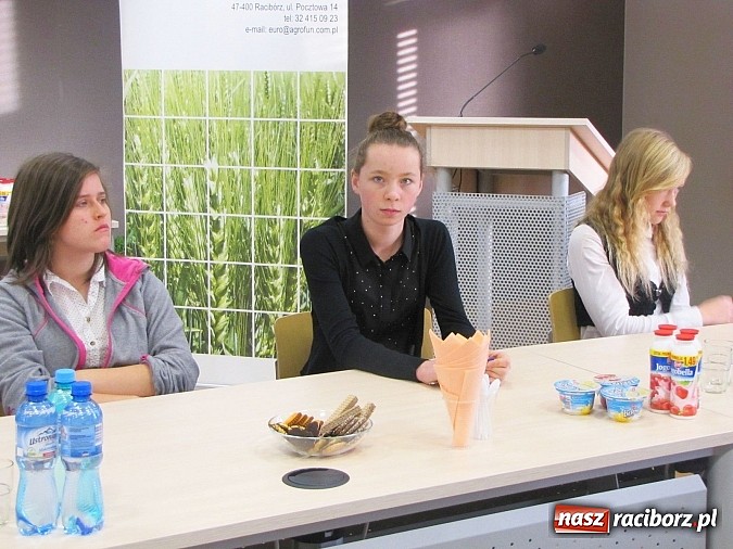 Zdjęcie w galerii na portalu naszraciborz.pl: 42 gimnazjalist&oacute;w w finale konkursu o bezpieczeństwie w rolnictwie wiadomości z regionu