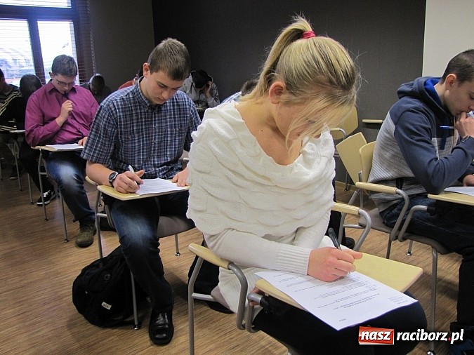 Zdjęcie w galerii na portalu naszraciborz.pl: 42 gimnazjalist&oacute;w w finale konkursu o bezpieczeństwie w rolnictwie wiadomości z regionu