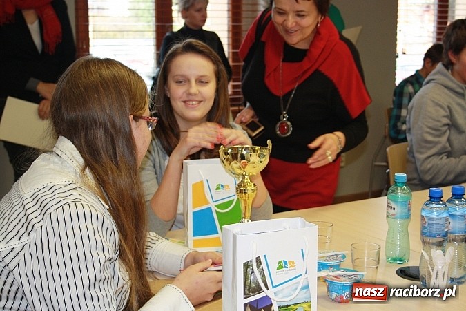 Zdjęcie w galerii na portalu naszraciborz.pl: 42 gimnazjalist&oacute;w w finale konkursu o bezpieczeństwie w rolnictwie wiadomości z regionu