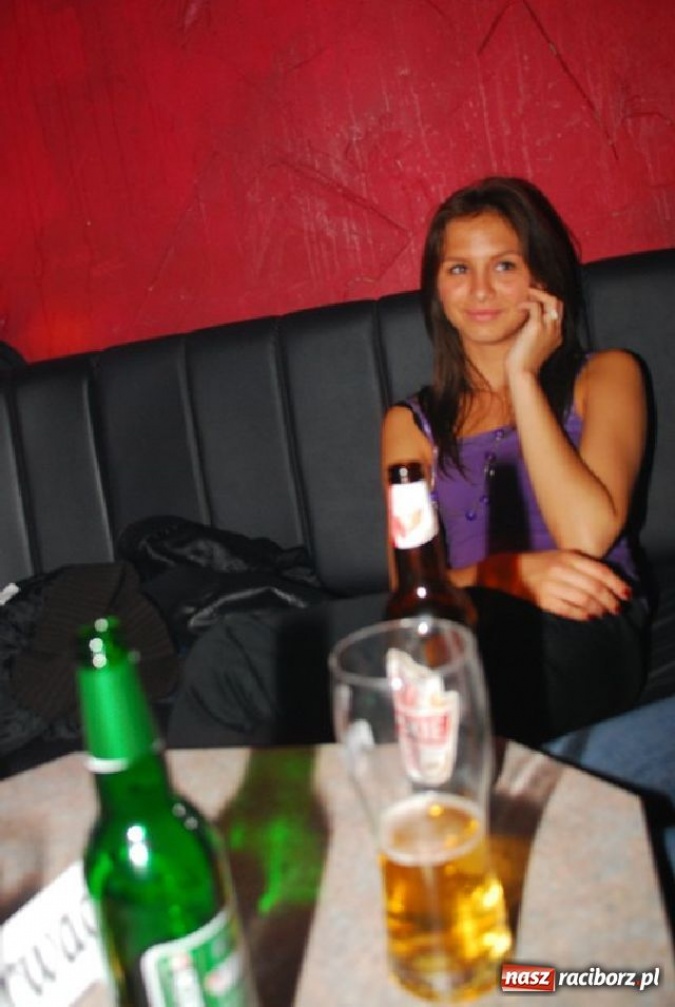 Zdjęcie w galerii na portalu naszraciborz.pl: Lustrator towarzyski wiadomości z regionu