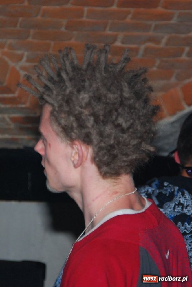 Zdjęcie w galerii na portalu naszraciborz.pl: Lustrator towarzyski wiadomości z regionu