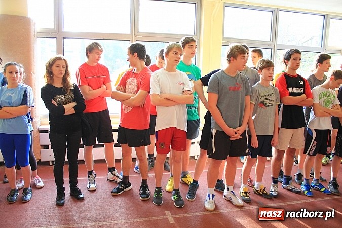 Zdjęcie w galerii na portalu naszraciborz.pl: Młodzi lekkoatleci rywalizowali w ZSOMS wiadomości z regionu