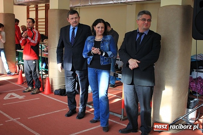 Zdjęcie w galerii na portalu naszraciborz.pl: Młodzi lekkoatleci rywalizowali w ZSOMS wiadomości z regionu
