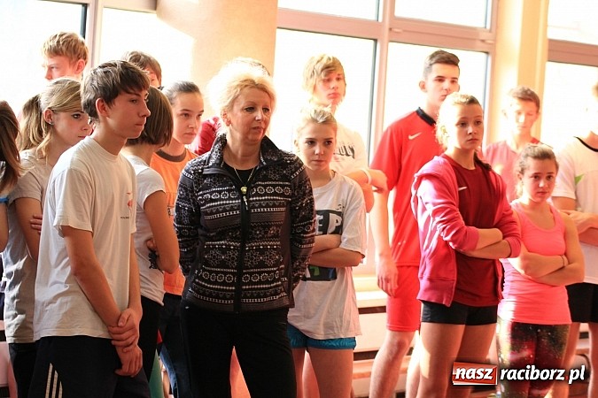Zdjęcie w galerii na portalu naszraciborz.pl: Młodzi lekkoatleci rywalizowali w ZSOMS wiadomości z regionu