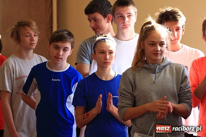 Zdjęcie w galerii na portalu naszraciborz.pl: Młodzi lekkoatleci rywalizowali w ZSOMS wiadomości z regionu