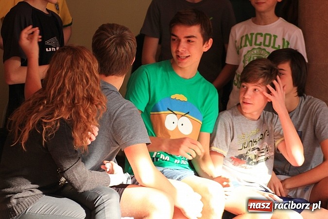 Zdjęcie w galerii na portalu naszraciborz.pl: Młodzi lekkoatleci rywalizowali w ZSOMS wiadomości z regionu