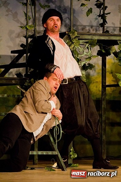 Zdjęcie w galerii na portalu naszraciborz.pl: Magdalena Walach na scenie w Raciborzu. Zobacz materiał wideo wiadomości z regionu