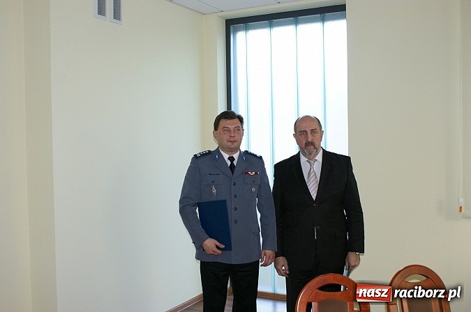 Zdjęcie w galerii na portalu naszraciborz.pl: Porozumienie policji i raciborskiej PWSZ wiadomości z regionu