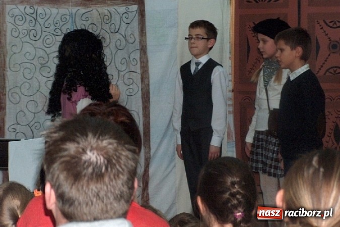 Zdjęcie w galerii na portalu naszraciborz.pl: Podróże po fantastycznej literaturze - finał konkursu wiadomości z regionu