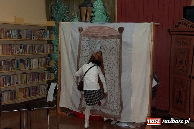 Zdjęcie w galerii na portalu naszraciborz.pl: Podróże po fantastycznej literaturze - finał konkursu wiadomości z regionu