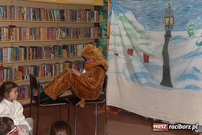 Zdjęcie w galerii na portalu naszraciborz.pl: Podróże po fantastycznej literaturze - finał konkursu wiadomości z regionu