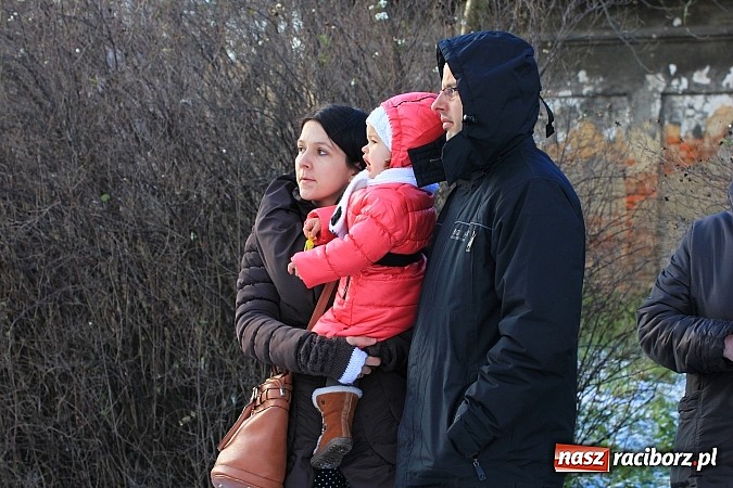 Zdjęcie w galerii na portalu naszraciborz.pl: Procesja konna przeszła przez Krzanowice wiadomości z regionu