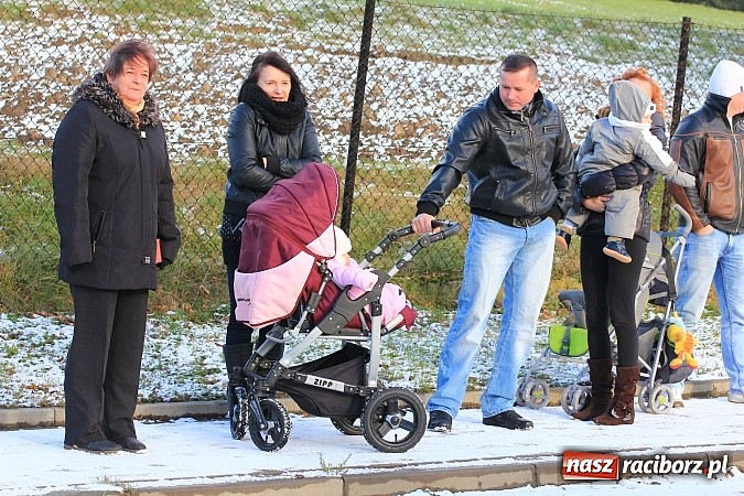 Zdjęcie w galerii na portalu naszraciborz.pl: Procesja konna przeszła przez Krzanowice wiadomości z regionu