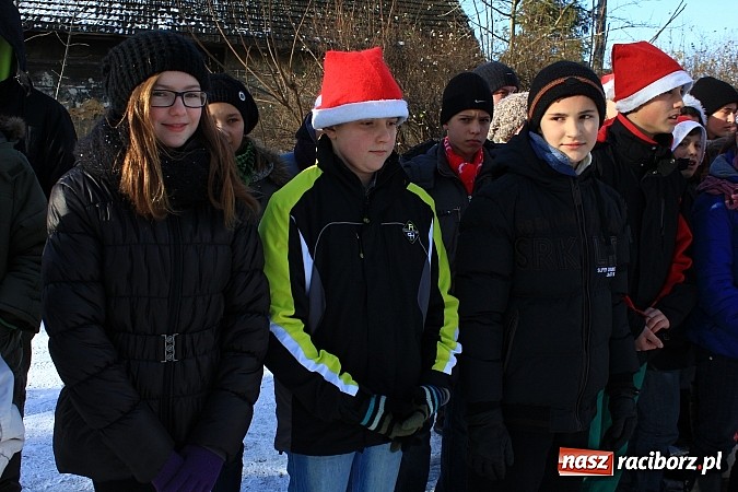 Zdjęcie w galerii na portalu naszraciborz.pl: Procesja konna przeszła przez Krzanowice wiadomości z regionu