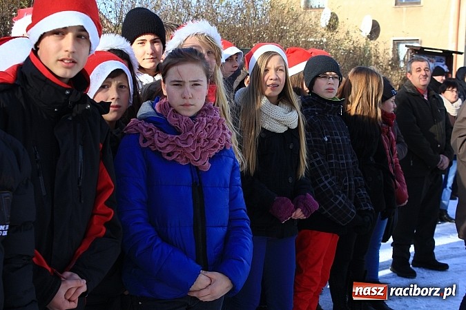 Zdjęcie w galerii na portalu naszraciborz.pl: Procesja konna przeszła przez Krzanowice wiadomości z regionu