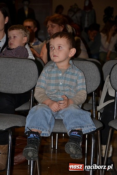 Zdjęcie w galerii na portalu naszraciborz.pl: Brzydkie kaczątko w prezencie mikołajkowym wiadomości z regionu