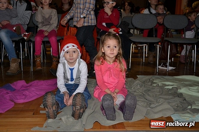 Zdjęcie w galerii na portalu naszraciborz.pl: Brzydkie kaczątko w prezencie mikołajkowym wiadomości z regionu