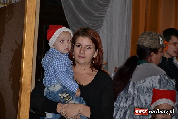 Zdjęcie w galerii na portalu naszraciborz.pl: Brzydkie kaczątko w prezencie mikołajkowym wiadomości z regionu