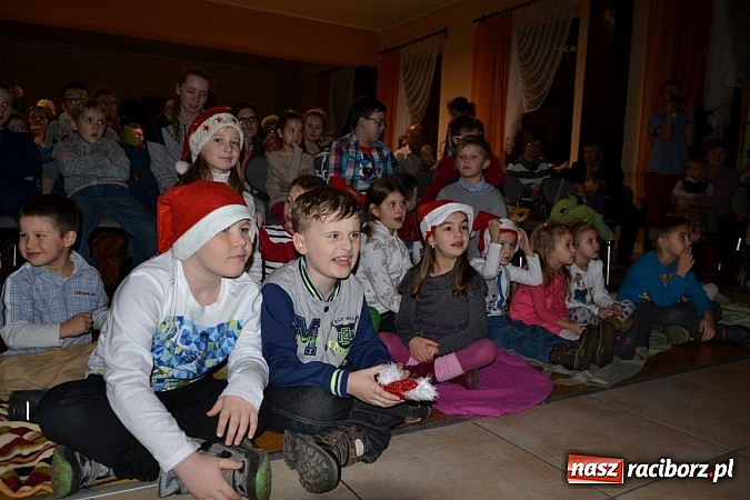 Zdjęcie w galerii na portalu naszraciborz.pl: Brzydkie kaczątko w prezencie mikołajkowym wiadomości z regionu