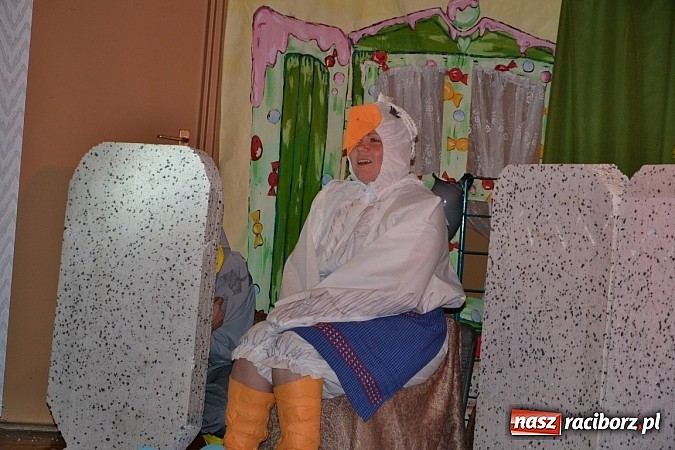 Zdjęcie w galerii na portalu naszraciborz.pl: Brzydkie kaczątko w prezencie mikołajkowym wiadomości z regionu