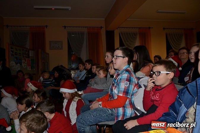 Zdjęcie w galerii na portalu naszraciborz.pl: Brzydkie kaczątko w prezencie mikołajkowym wiadomości z regionu