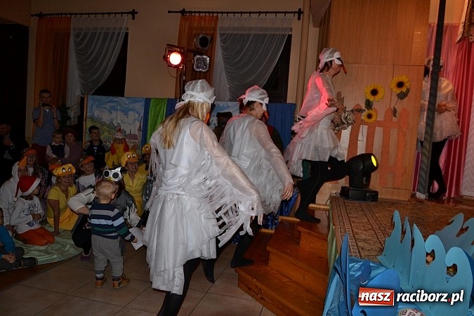 Zdjęcie w galerii na portalu naszraciborz.pl: Brzydkie kaczątko w prezencie mikołajkowym wiadomości z regionu