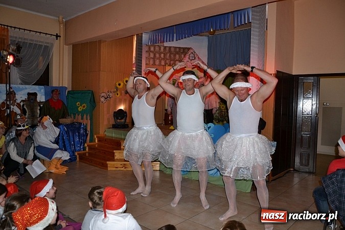 Zdjęcie w galerii na portalu naszraciborz.pl: Brzydkie kaczątko w prezencie mikołajkowym wiadomości z regionu