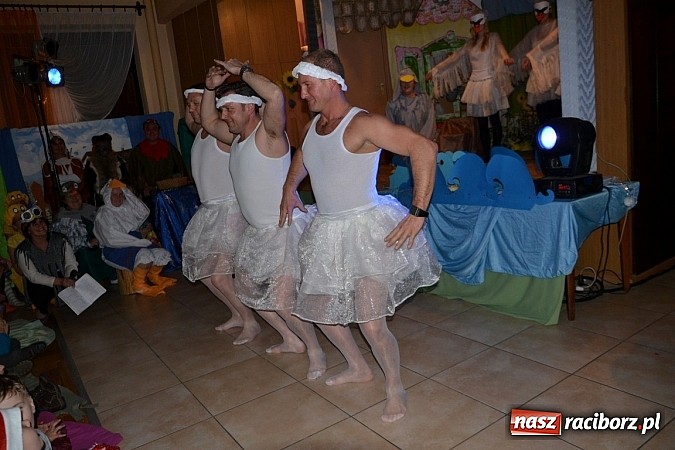 Zdjęcie w galerii na portalu naszraciborz.pl: Brzydkie kaczątko w prezencie mikołajkowym wiadomości z regionu