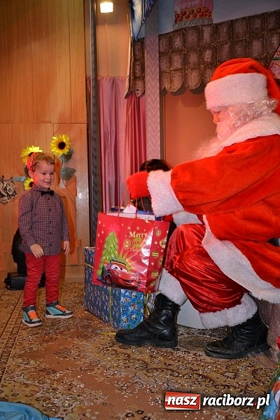 Zdjęcie w galerii na portalu naszraciborz.pl: Brzydkie kaczątko w prezencie mikołajkowym wiadomości z regionu