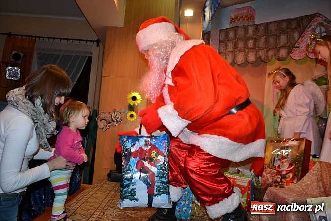 Zdjęcie w galerii na portalu naszraciborz.pl: Brzydkie kaczątko w prezencie mikołajkowym wiadomości z regionu