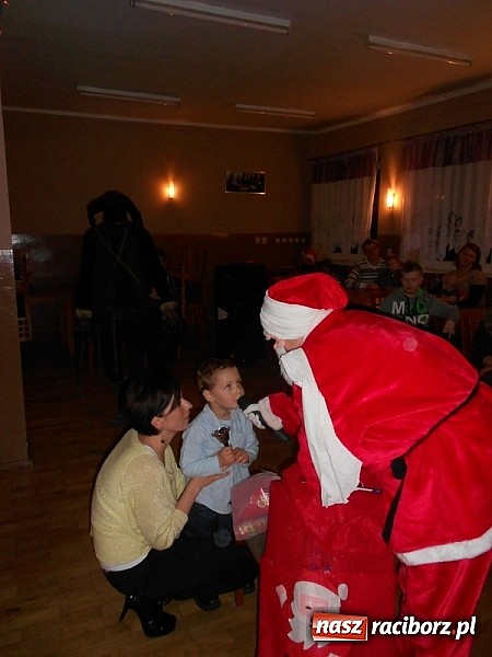 Zdjęcie w galerii na portalu naszraciborz.pl: Święty Mikołaj w Rudzie Kozielskiej wiadomości z regionu