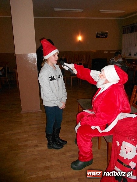 Zdjęcie w galerii na portalu naszraciborz.pl: Święty Mikołaj w Rudzie Kozielskiej wiadomości z regionu