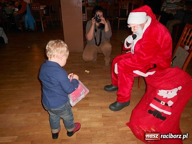 Zdjęcie w galerii na portalu naszraciborz.pl: Święty Mikołaj w Rudzie Kozielskiej wiadomości z regionu