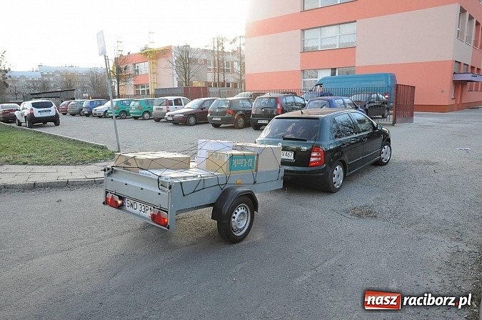 Zdjęcie w galerii na portalu naszraciborz.pl: Raciborska drużyna SUPER W połączyła pokolenia i przystąpiła dziś do akcji wiadomości z regionu