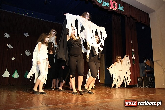 Zdjęcie w galerii na portalu naszraciborz.pl: Zesp&oacute;ł Zyg-Zak świętował 10. urodziny wiadomości z regionu