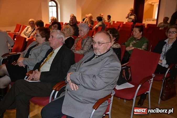 Zdjęcie w galerii na portalu naszraciborz.pl: IX Forum Osób Niepełnosprawnych odbyło się na zamku wiadomości z regionu