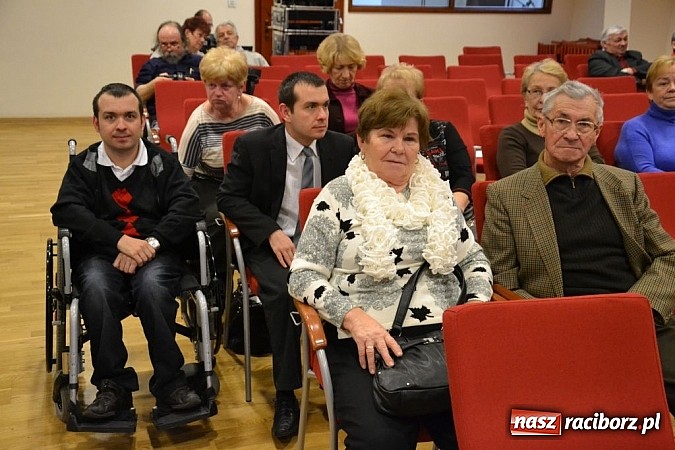 Zdjęcie w galerii na portalu naszraciborz.pl: IX Forum Osób Niepełnosprawnych odbyło się na zamku wiadomości z regionu