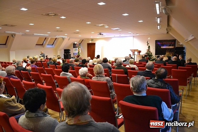 Zdjęcie w galerii na portalu naszraciborz.pl: IX Forum Osób Niepełnosprawnych odbyło się na zamku wiadomości z regionu