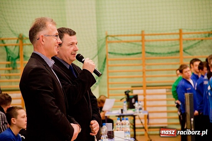 Zdjęcie w galerii na portalu naszraciborz.pl: W Arenie Rafako trwają zmagania zapaśniczek i zapaśników wiadomości z regionu