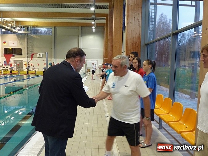 Zdjęcie w galerii na portalu naszraciborz.pl: Pływanie. Michał Błaszczyk w roli głównej wiadomości z regionu