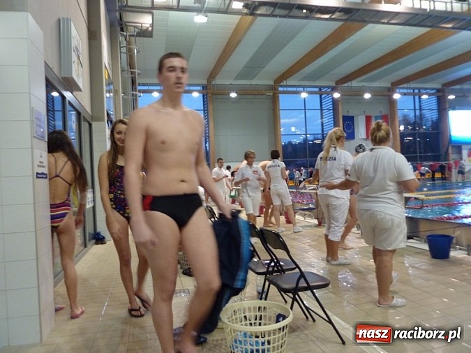 Zdjęcie w galerii na portalu naszraciborz.pl: Pływanie. Michał Błaszczyk w roli głównej wiadomości z regionu