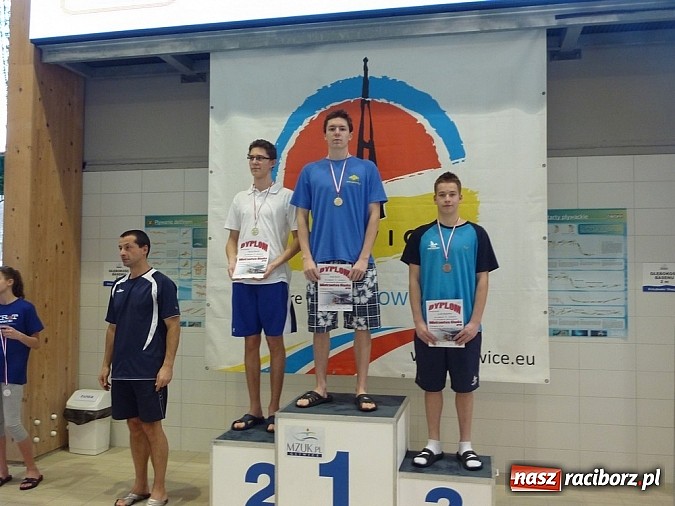 Zdjęcie w galerii na portalu naszraciborz.pl: Pływanie. Michał Błaszczyk w roli głównej wiadomości z regionu