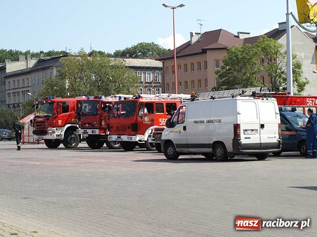 Zdjęcie w galerii na portalu naszraciborz.pl: Bomba opuściła Racibórz wiadomości z regionu