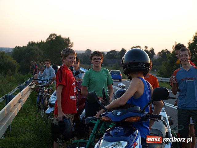Zdjęcie w galerii na portalu naszraciborz.pl: Bomba opuściła Racibórz wiadomości z regionu