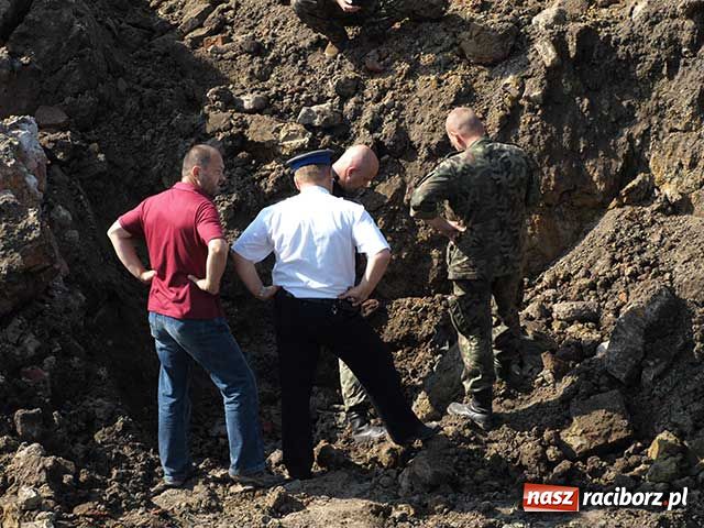 Zdjęcie w galerii na portalu naszraciborz.pl: Bomba opuściła Racibórz wiadomości z regionu